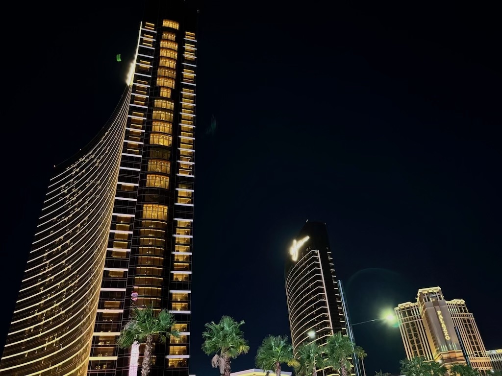 Wynn hotel at night