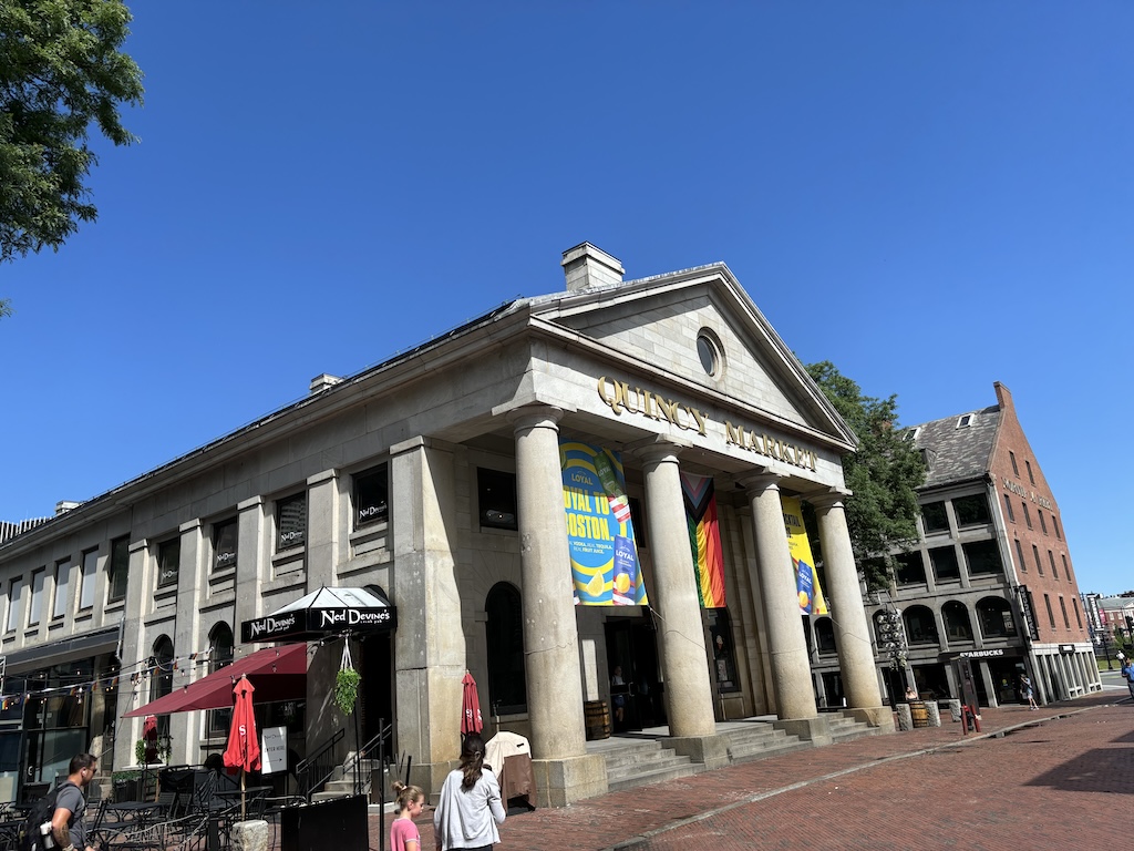 Quincy Street Market outside