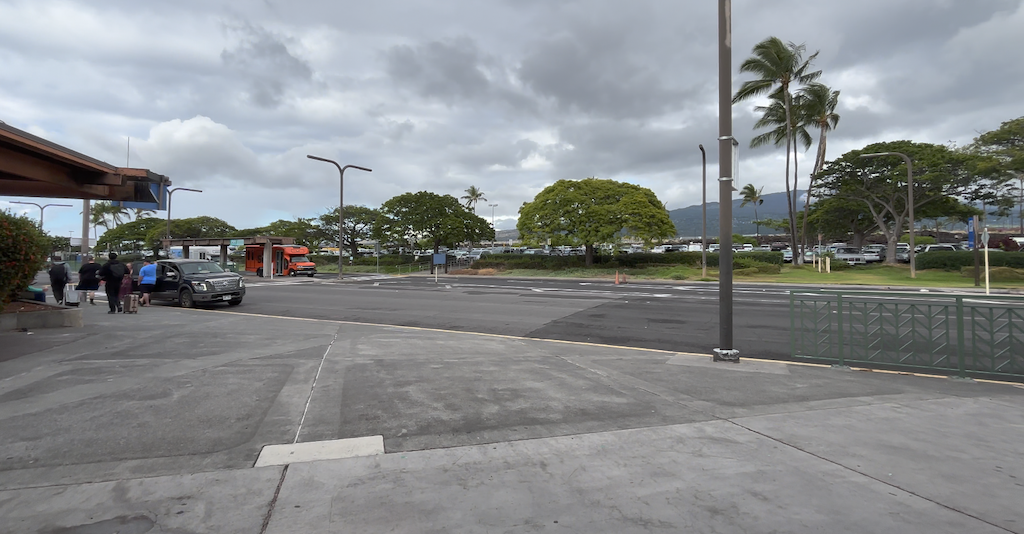 Road outside Kona airport