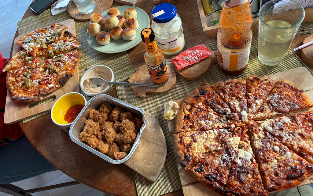 The last supper - pizzas from M&S