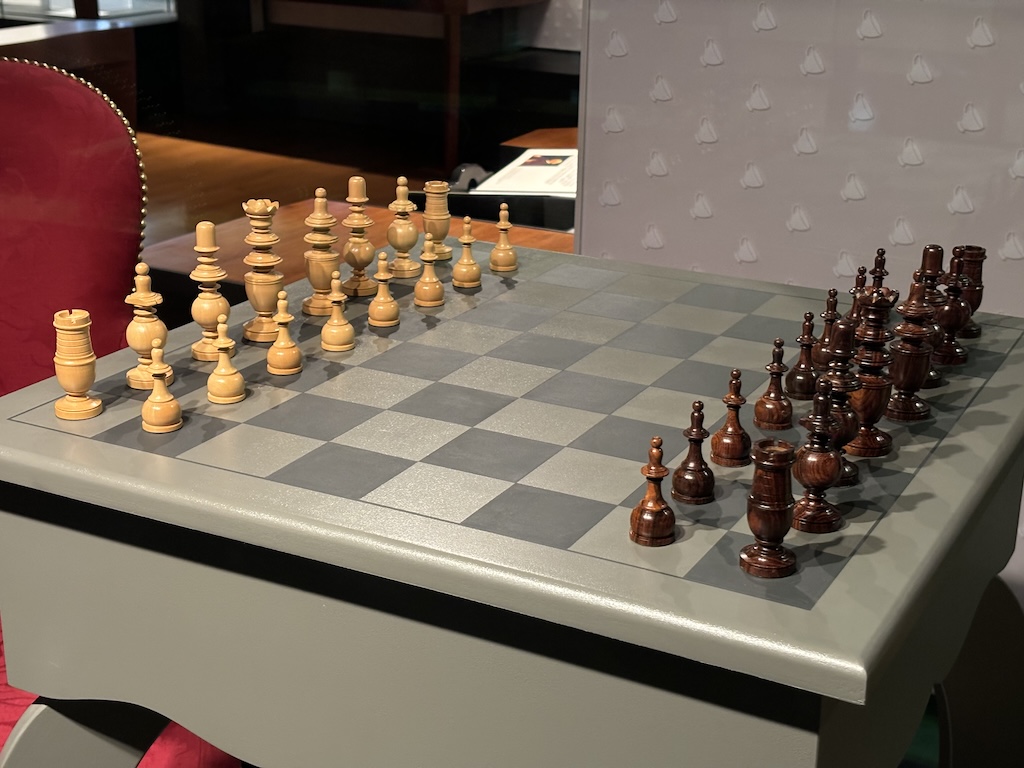 Franklins chess set