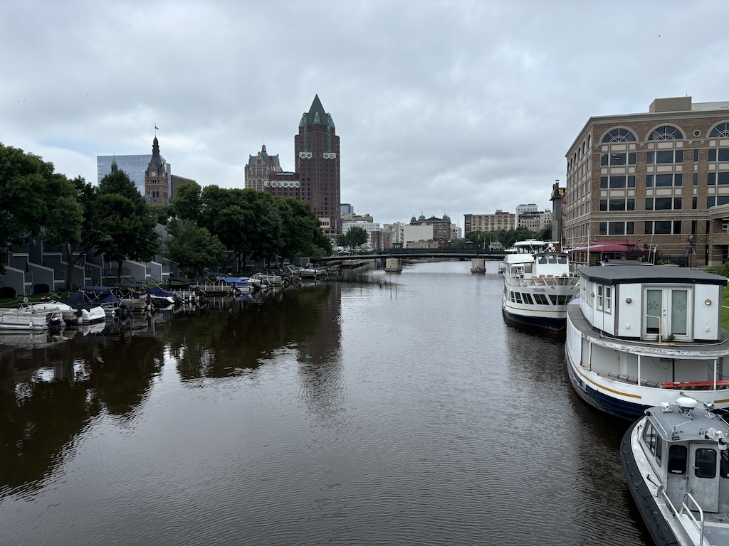 Milwaukee riverside walk