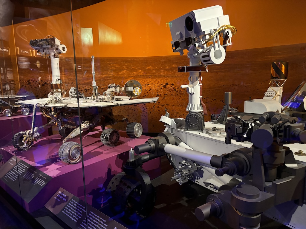 Lunar rovers